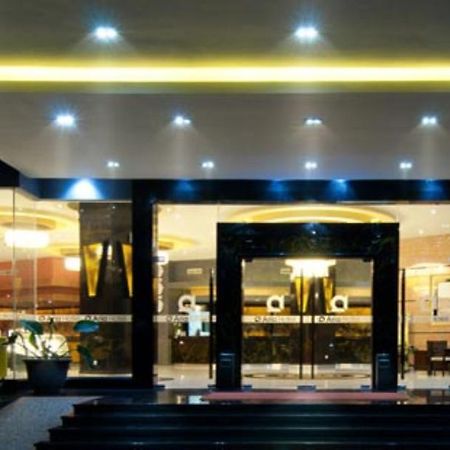 Aria Barito Hotel Banjarmasin  Exterior photo