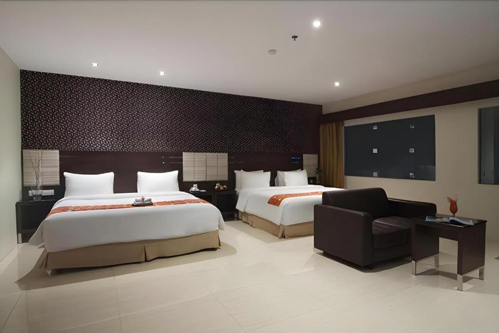 Aria Barito Hotel Banjarmasin  Exterior photo