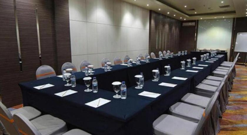 Aria Barito Hotel Banjarmasin  Exterior photo