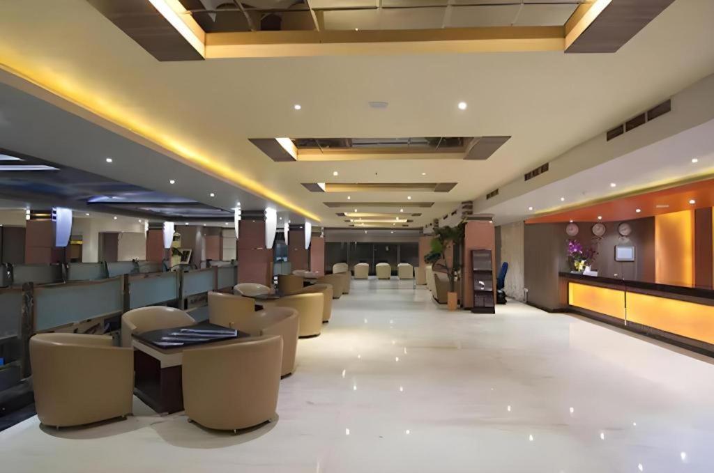 Aria Barito Hotel Banjarmasin  Exterior photo